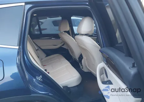 2018 BMW X3 xDrive30I z USA, uszkodzony, nr VIN 5UXTR9C53JLC77984